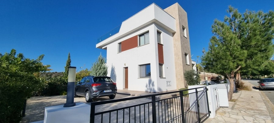 2 - продажа villa ноги в воде paphos пафос кипр