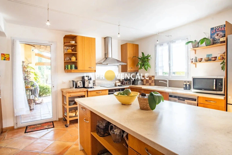2 - vente maison pourrières var france