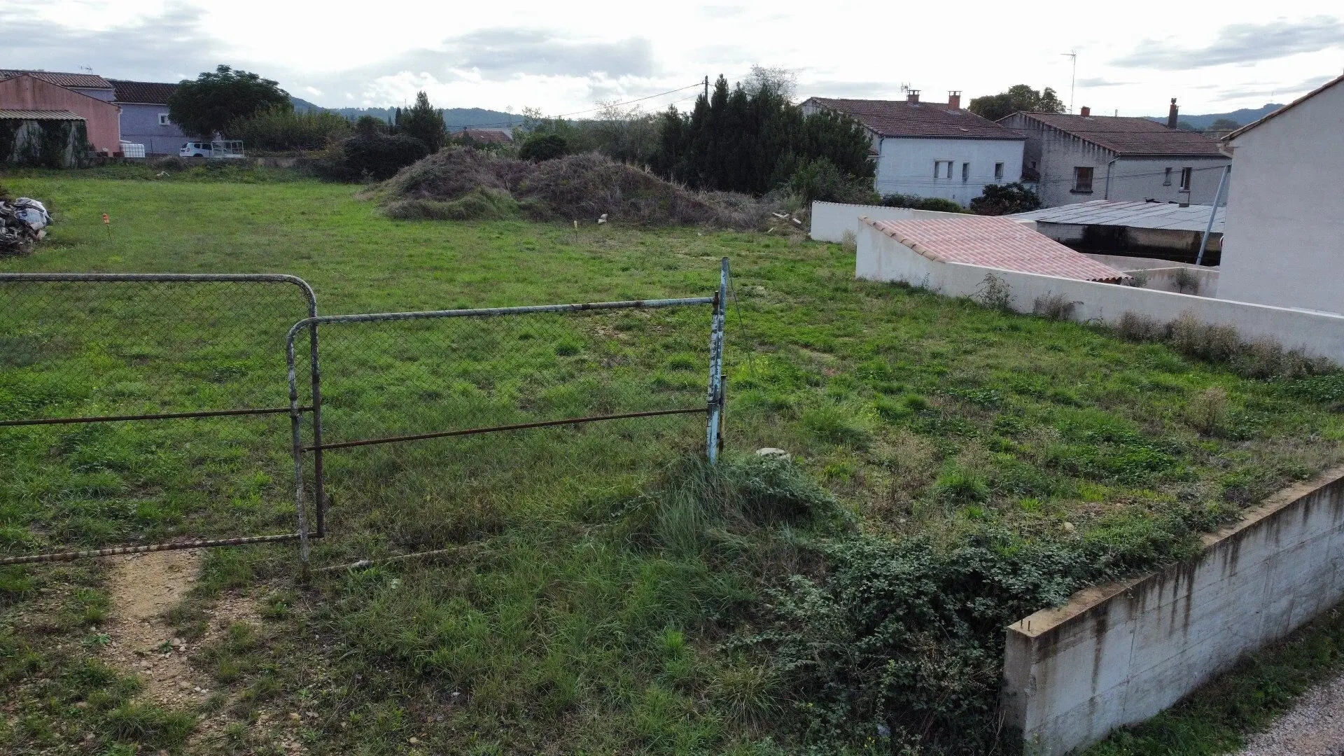 2 - verkoop terrein saint-geniès-de-comolas gard frankrijk
