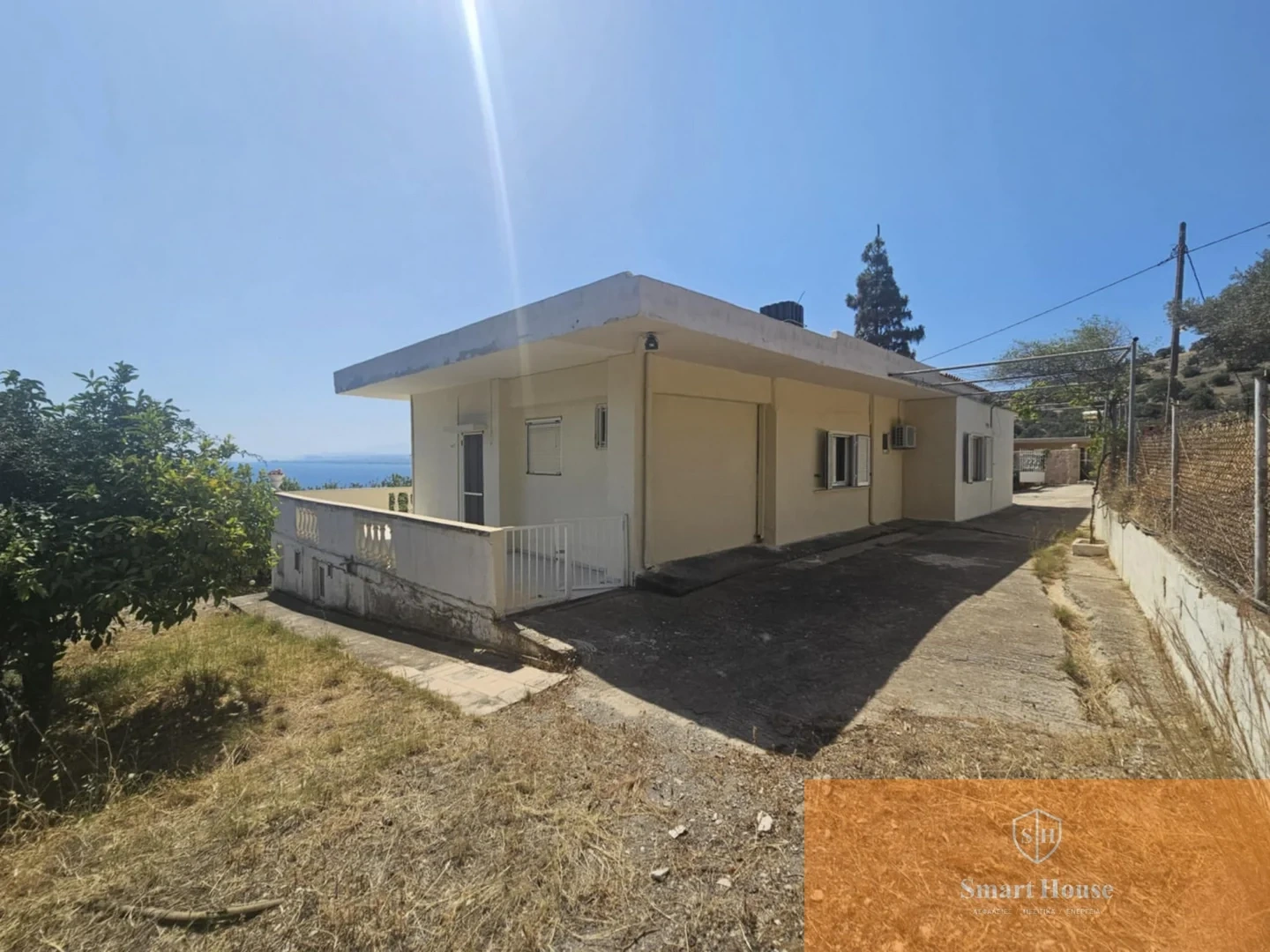 1 - beach walk house for sale in gázi crete greece