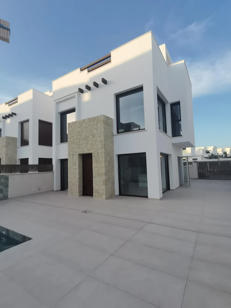 1 - villa for sale in los montesinos valencian community spain