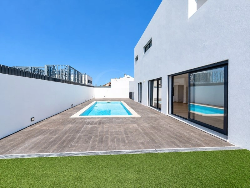2 - house for sale in são domingos de rana lisbon region portugal