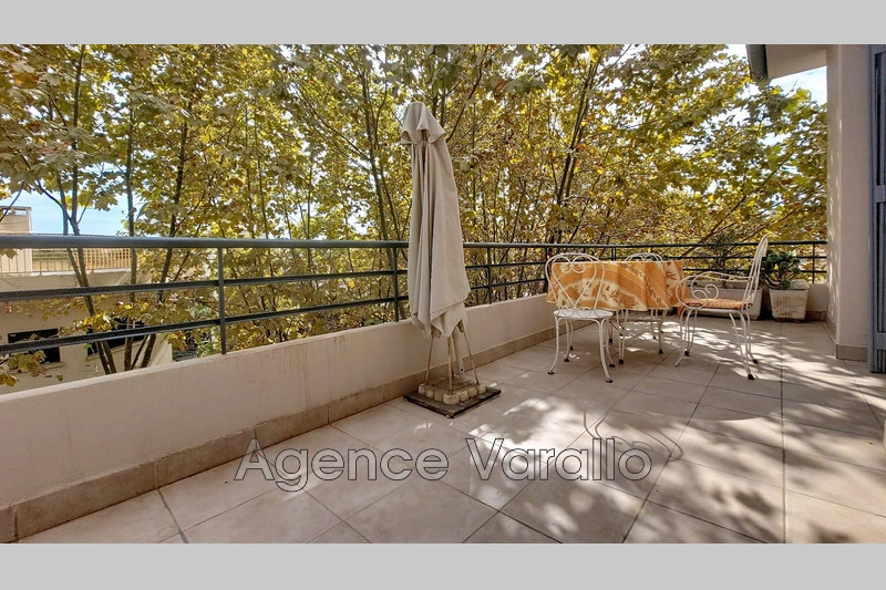 1 - beach walk apartment for sale in antibes alpes-maritimes france