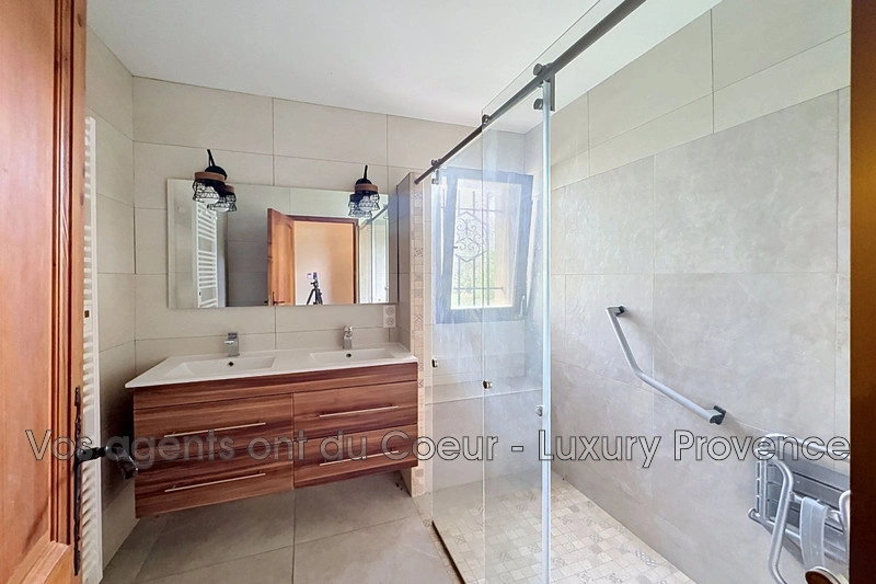 2 - house for sale in châteauneuf-le-rouge bouches-du-rhône france