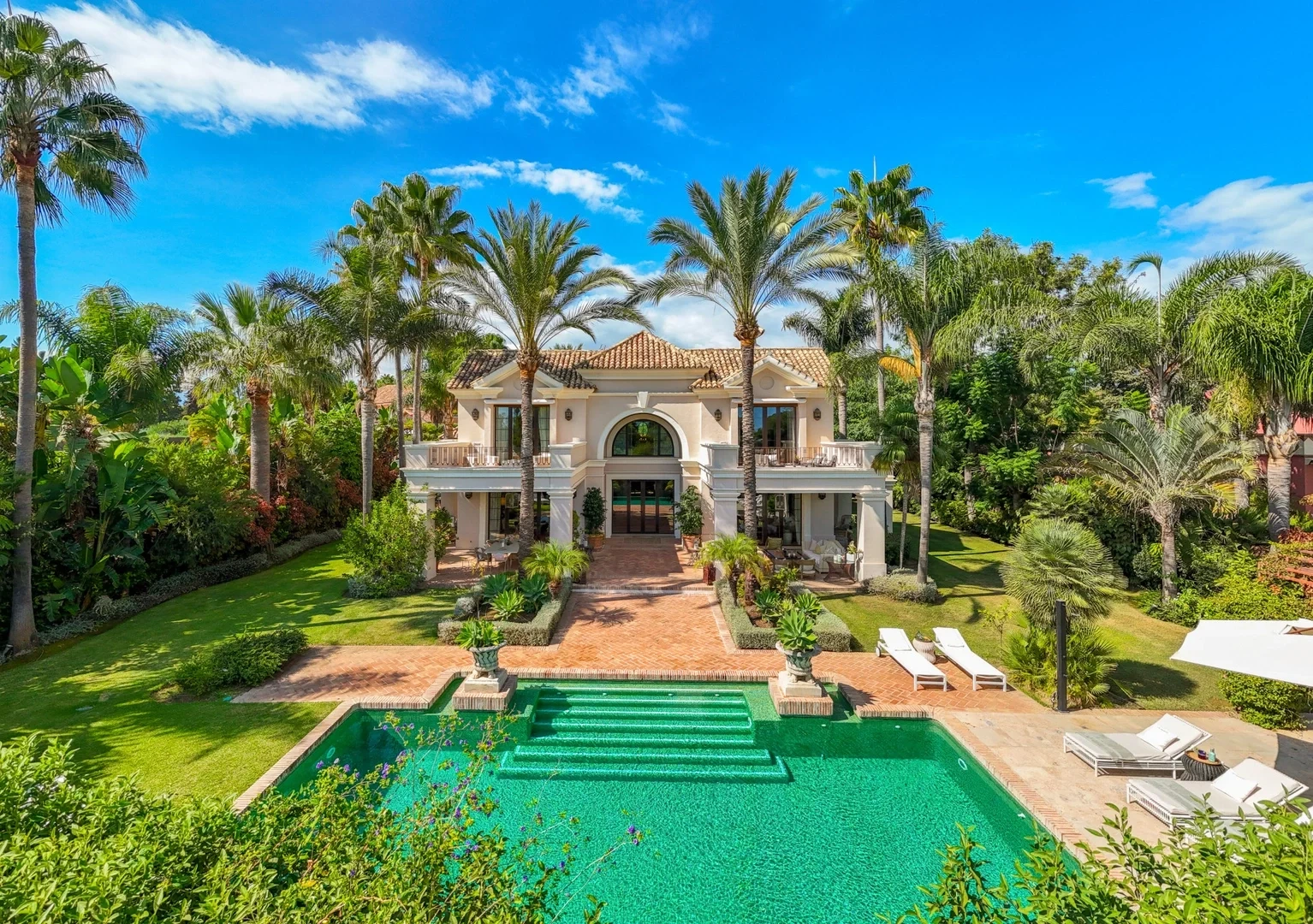 1 - venta casa a pie de playa san pedro de alcántara andalucía españa