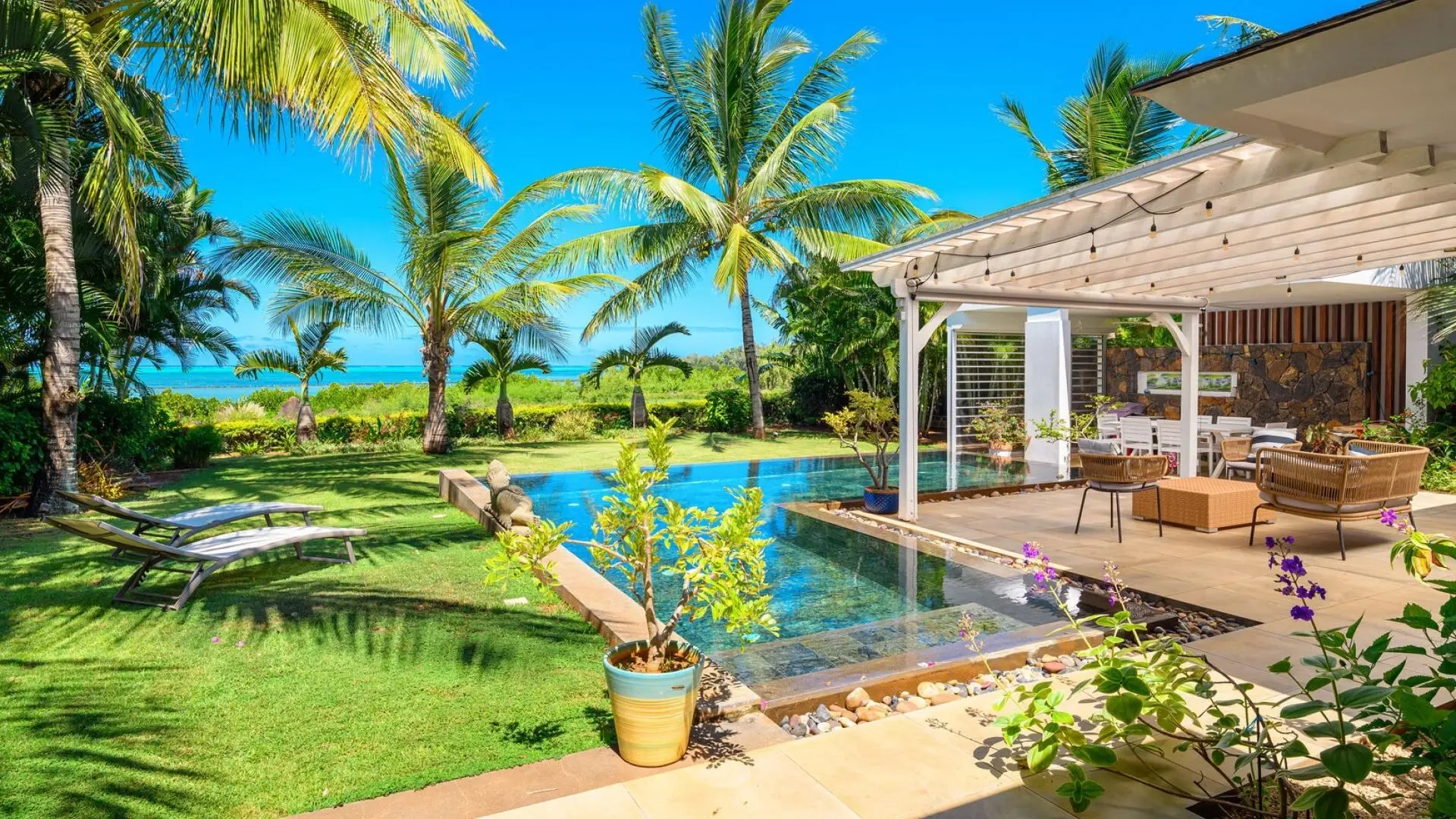 1 - verkoop villa uitzicht op zee haute rive rivière du rempart mauritius