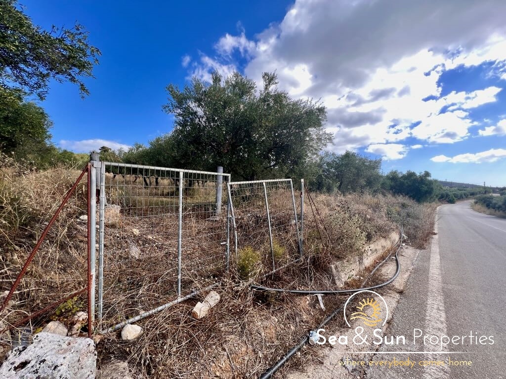 2 - verkoop terrein káïna crete griekenland