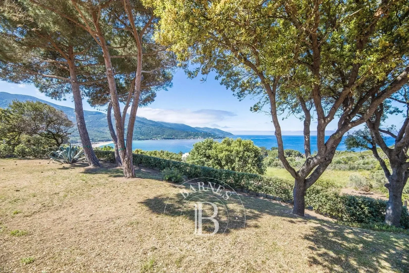 1 - venta villa vista al mar ajaccio córcega del sur francia