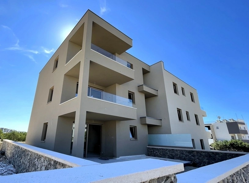 2 - sea view apartment for sale in tribunj šibenik-knin croatia