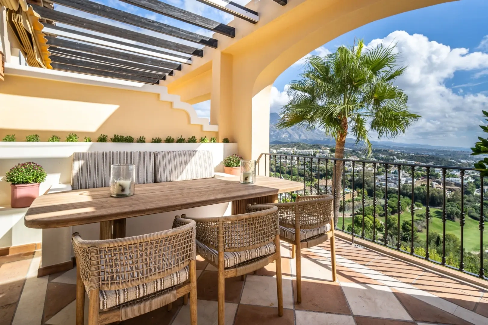1 - venta apartamento vista al mar benahavis - costa del sol andalucía españa