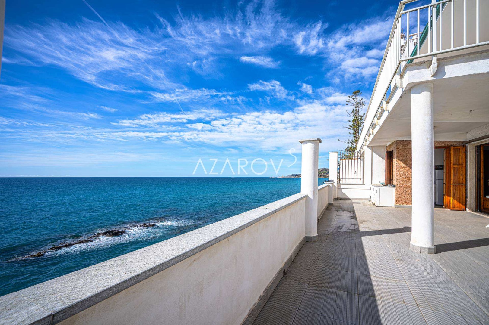 1 - venda apartamento vista de mar cipressa liguria itália
