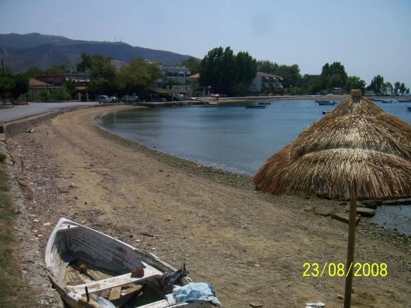 2 - venda terreno frente ao mar aidipsós grécia central grécia