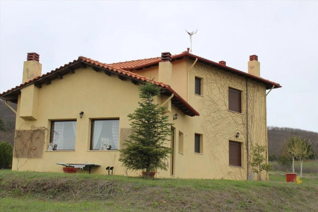 5 bedroom house
