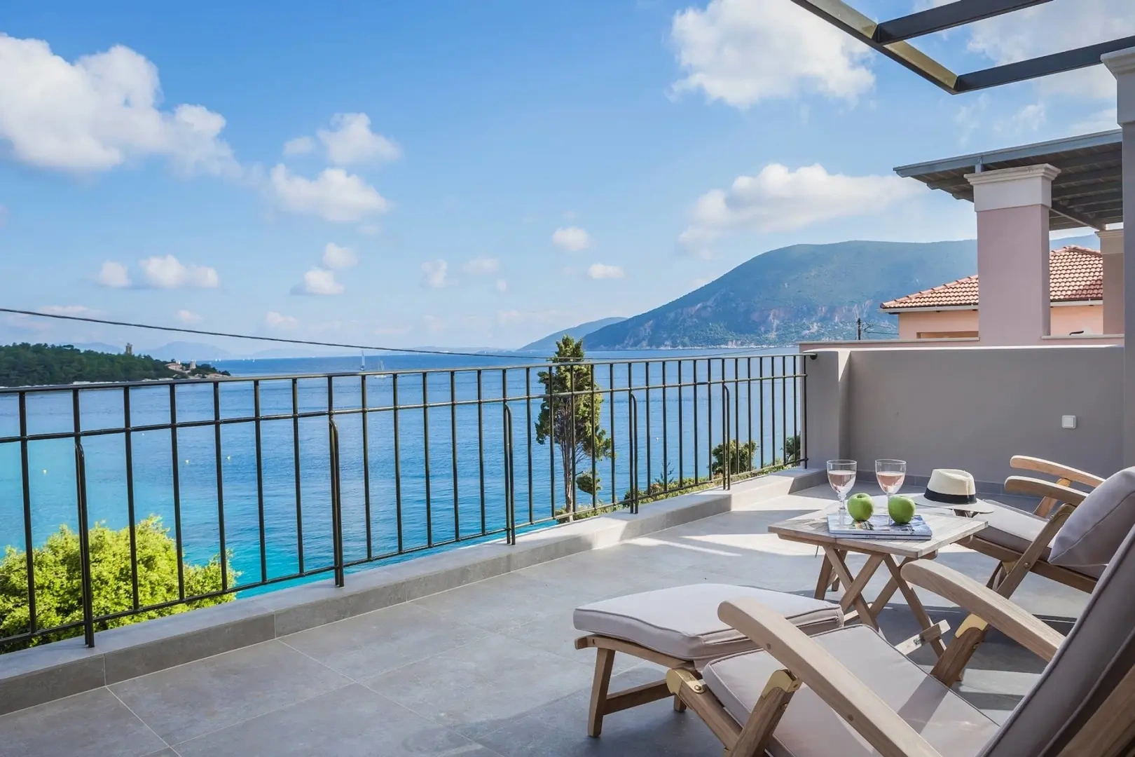 2 - venda casa frente ao mar kefalonia ilhas jónicas grécia