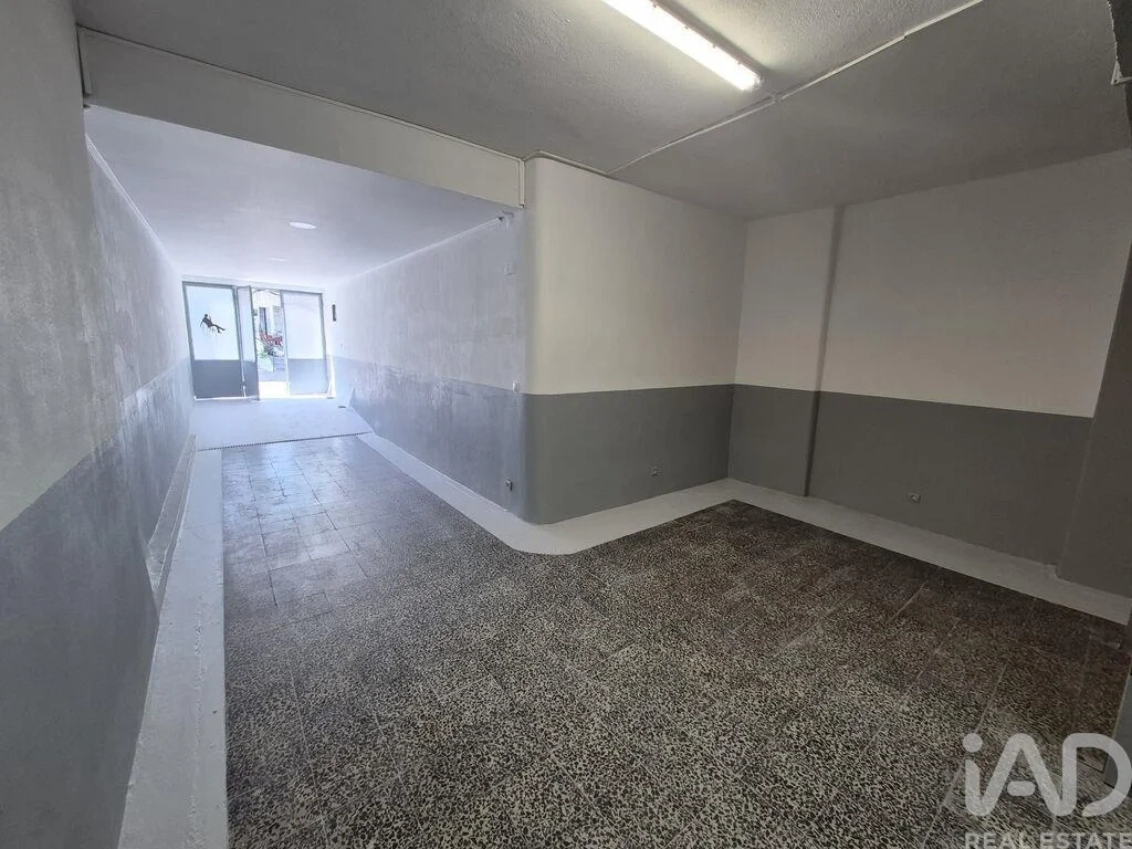 2 - building for sale in amora lisbon region portugal