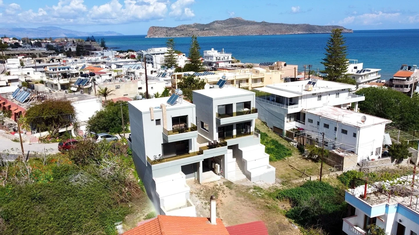 1 - vente immeuble plage à pied stalós crète grèce