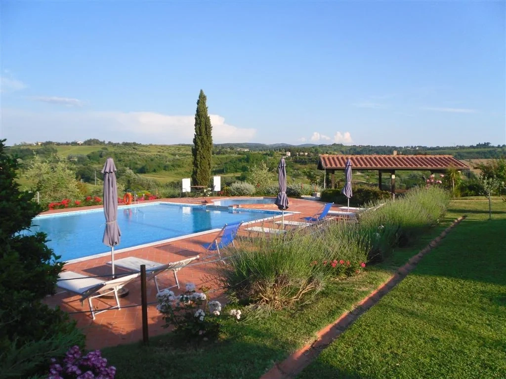 2 - vendita appartamento montaione toscana italia