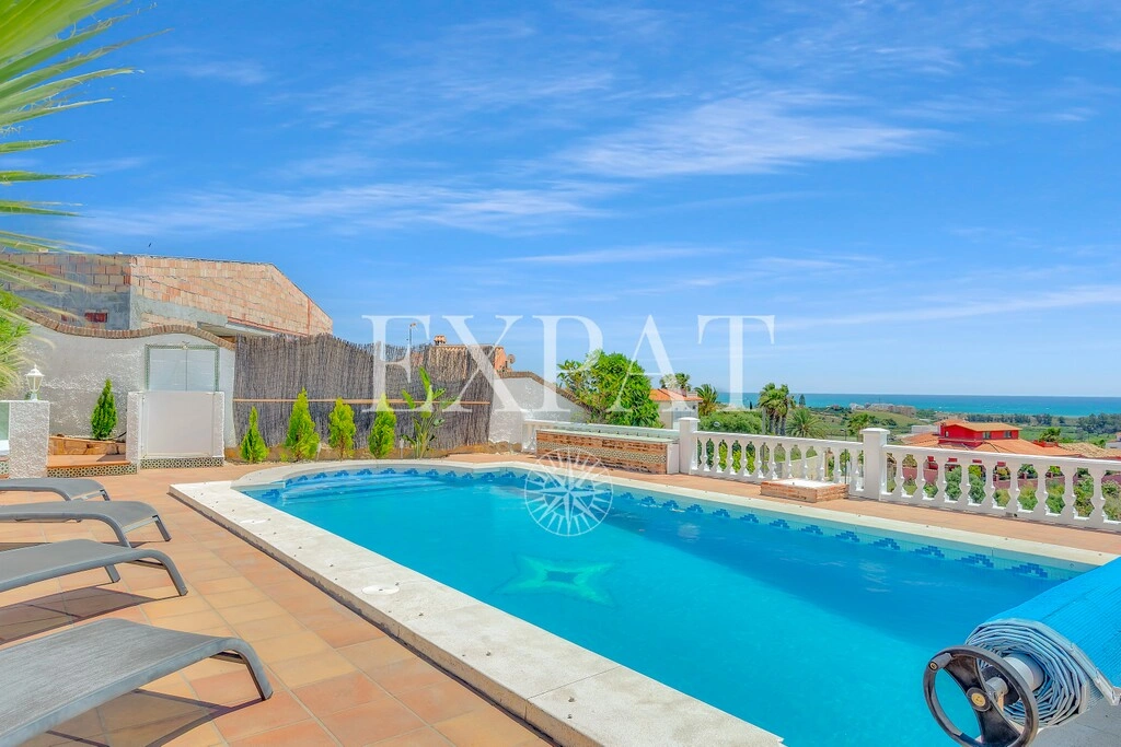 2 - sea view house for sale in almayate andalusia spain