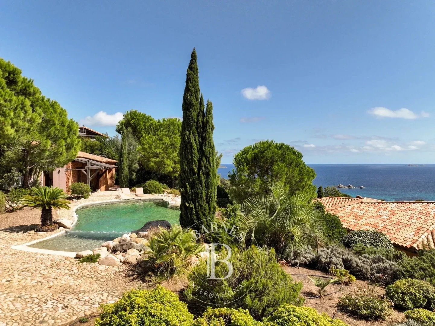 2 - vakantiewoningen te huur huis uitzicht op zee porto-vecchio corsica (south) frankrijk
