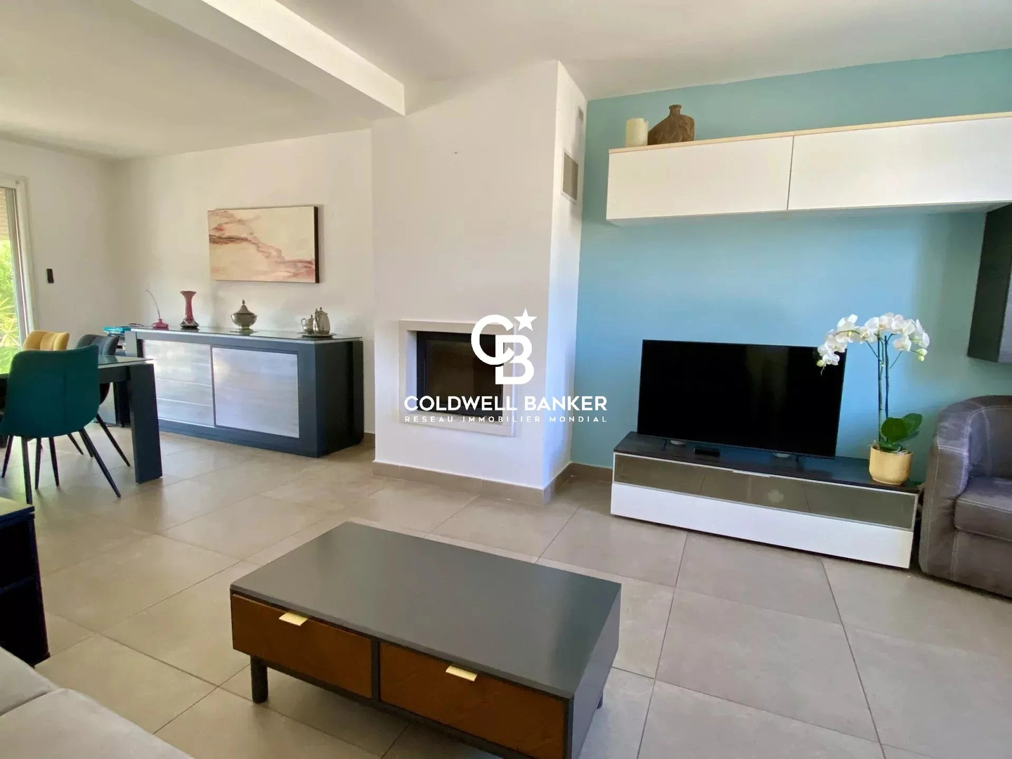 2 - house for sale in cogolin var france