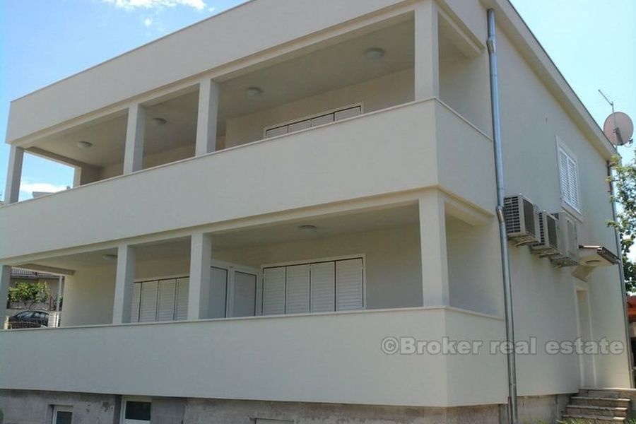 2 - venta casa vista al mar ciovo split-dalmacia croacia