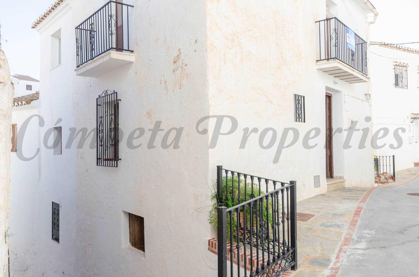 1 - vente maison sedella andalousie espagne