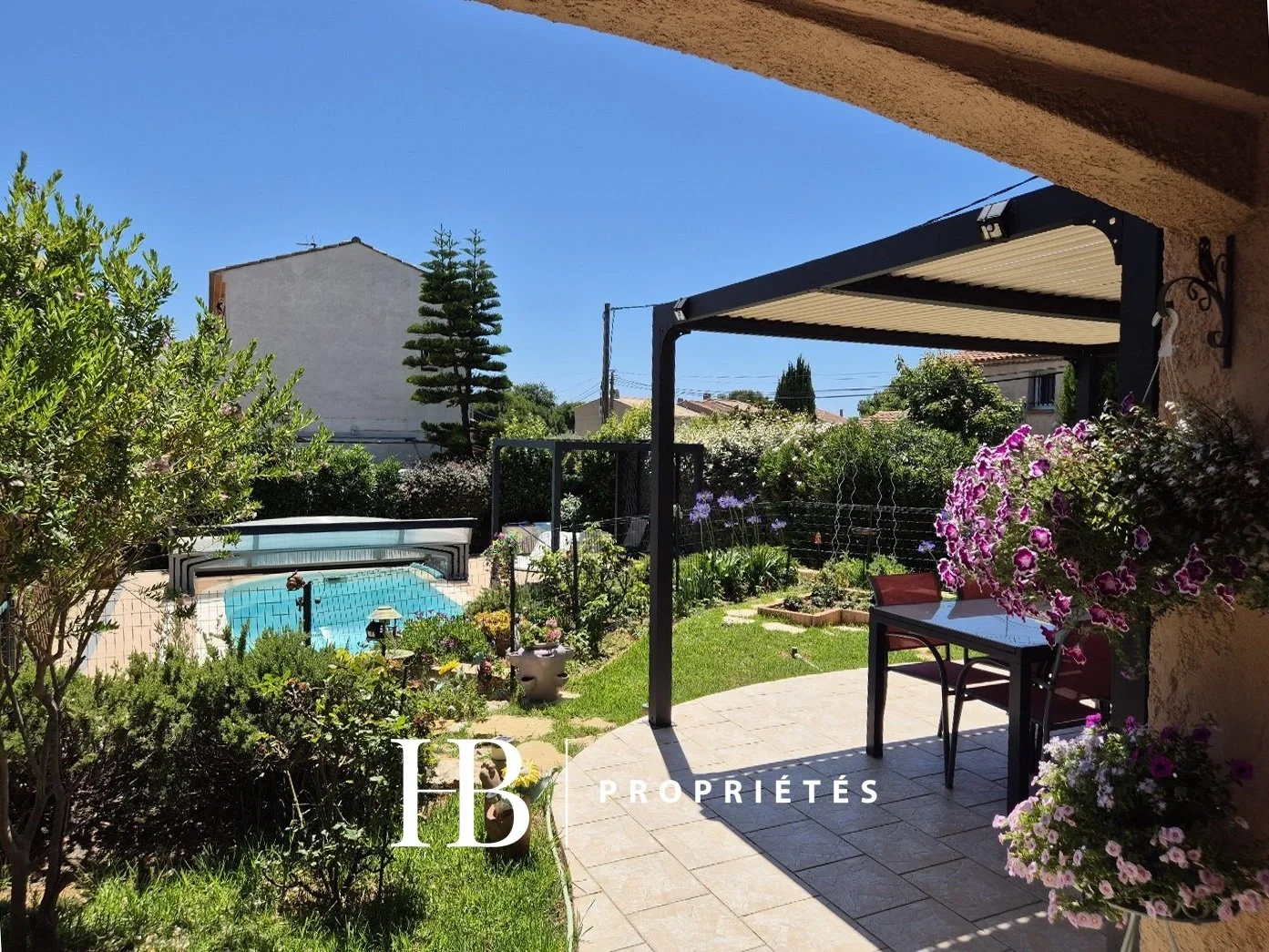 2 - house for sale in six fours les plages var france