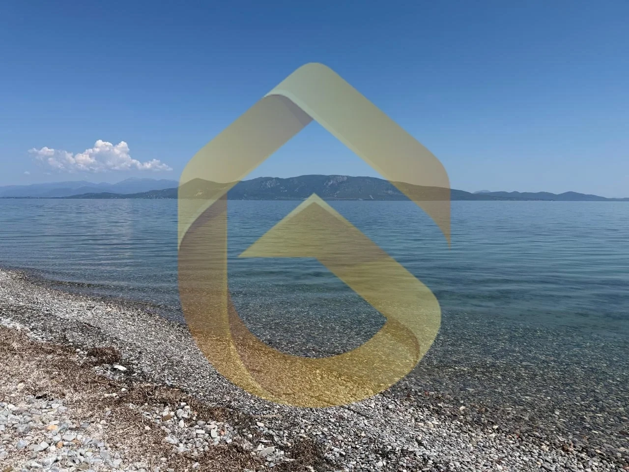 2 - vendita stabile vista mare arkítsa grecia centrale grecia