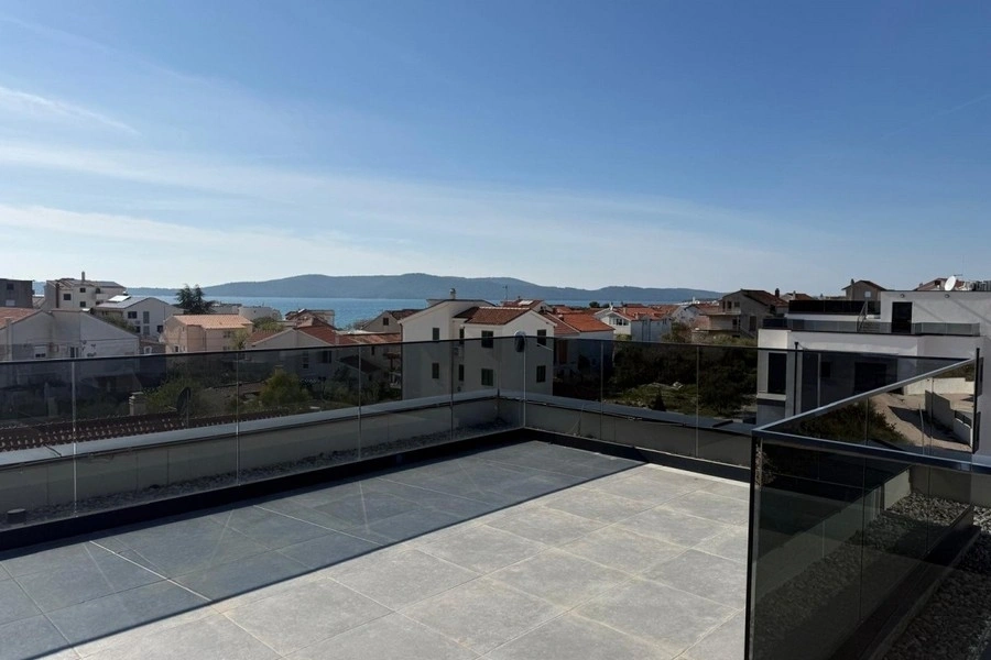 2 - vendita appartamento vista mare brodarica sebenico e tenin croazia