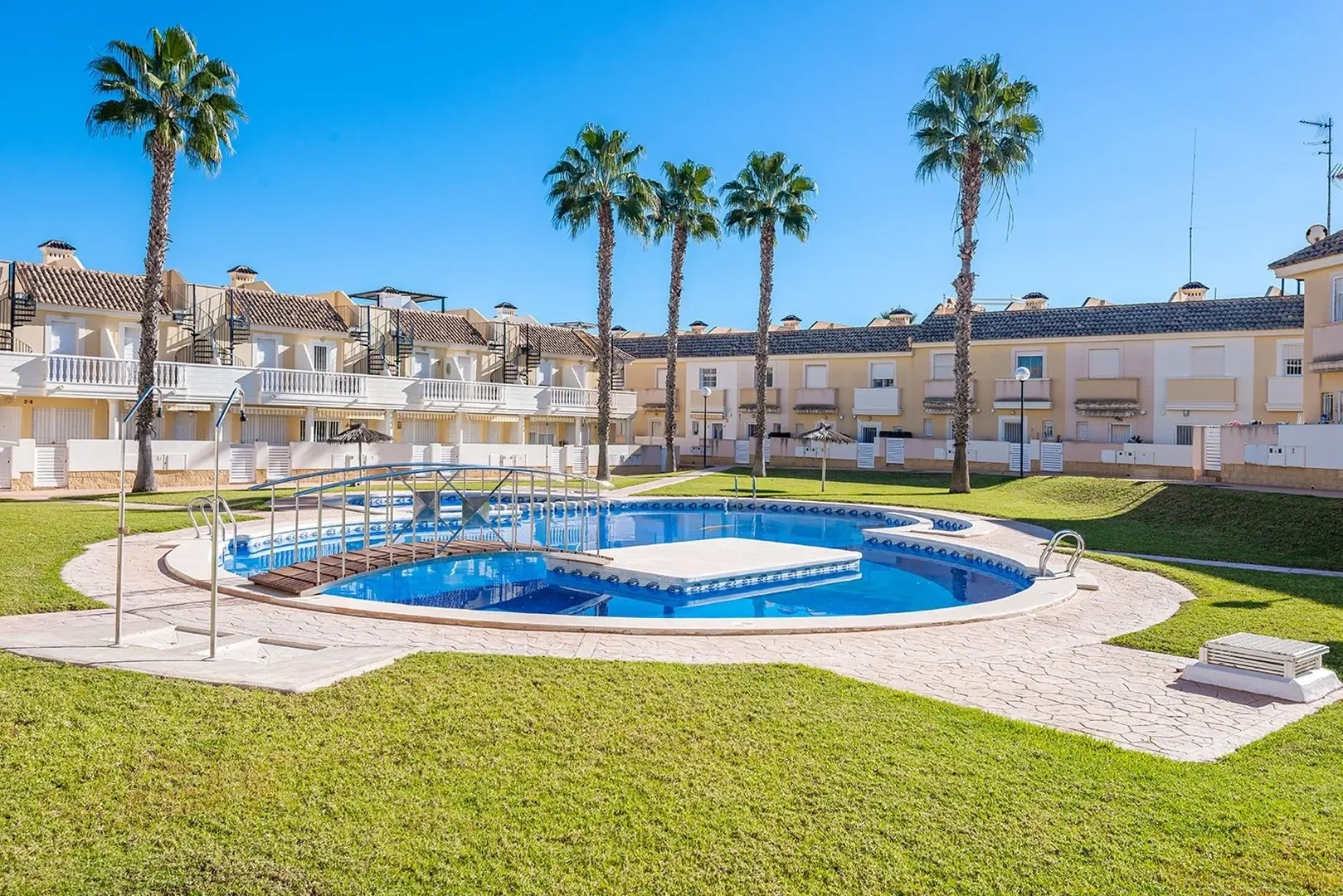 2 - venta apartamento cabo roig comunidad valenciana españa