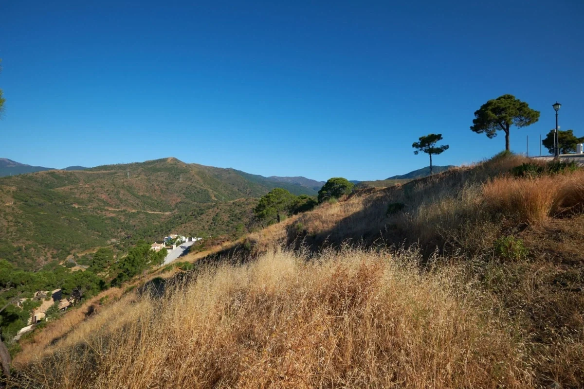 2 - plot of land for sale in estepona - costa del sol andalusia spain