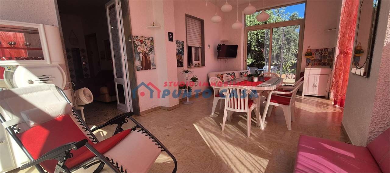 2 - house for sale in valderice sicily italy
