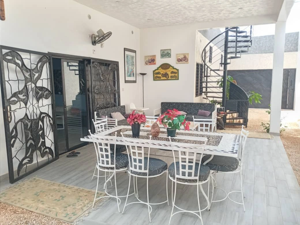 1 - vente maison ngaparou thiès sénégal