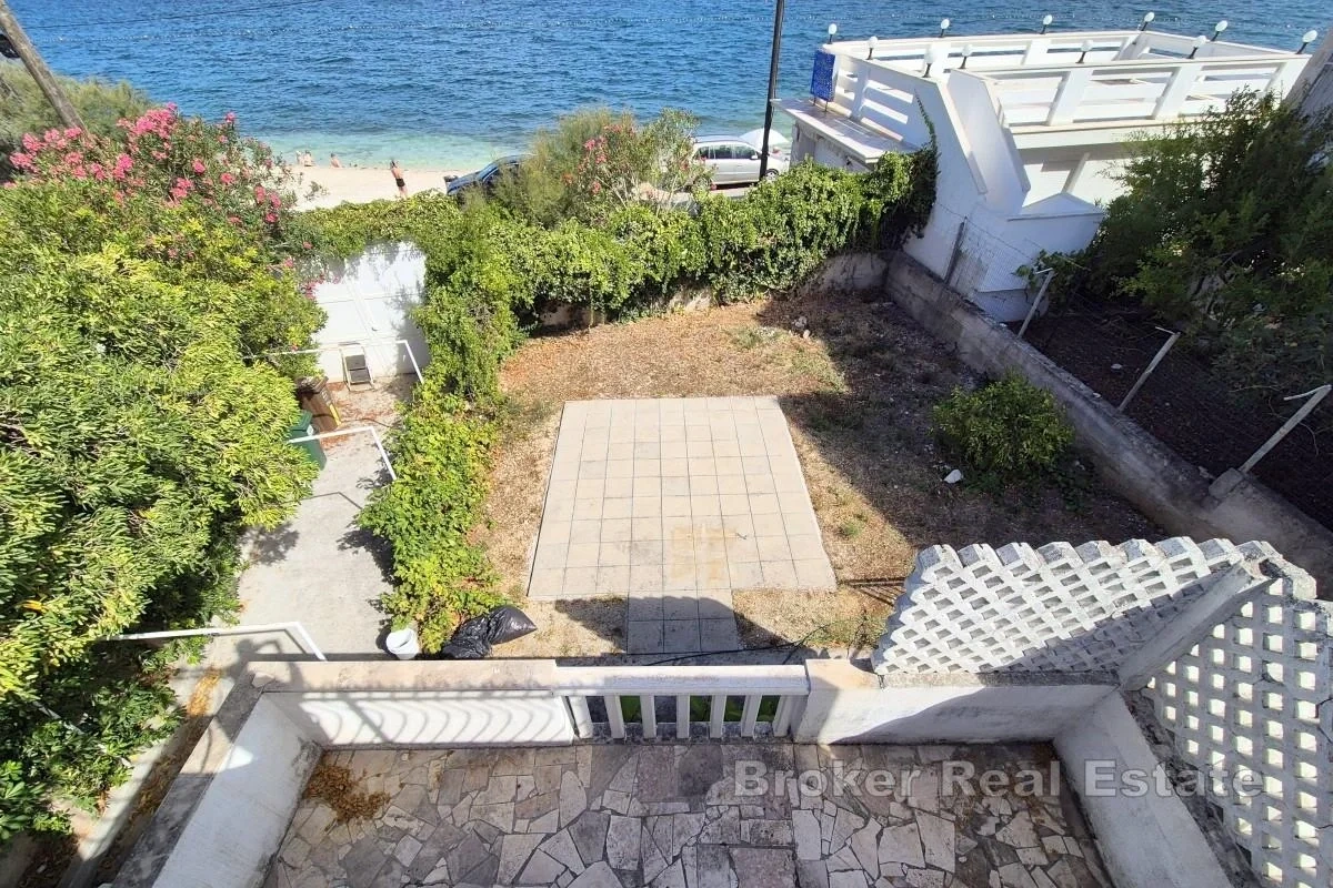 1 - vente maison pieds dans l'eau ciovo split-dalmatie croatie