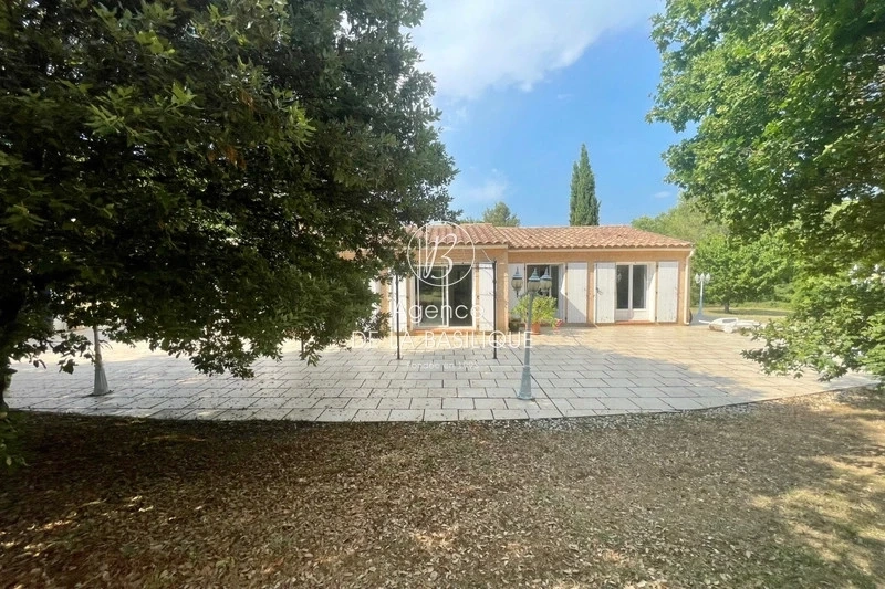 1 - продажа дом saint-maximin-la-sainte-baume вар франция