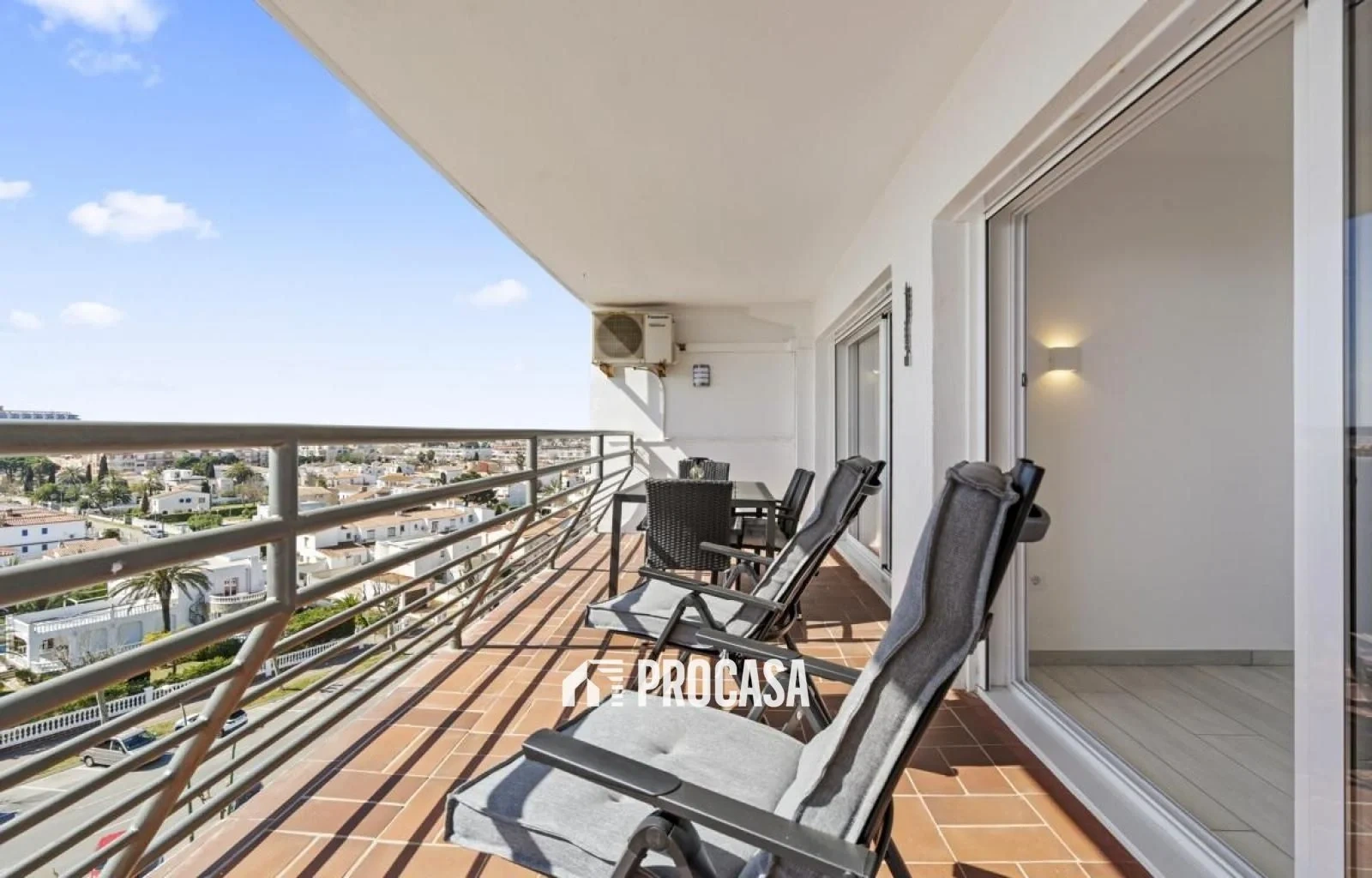 2 - venta apartamento vista al mar empuriabrava cataluña españa