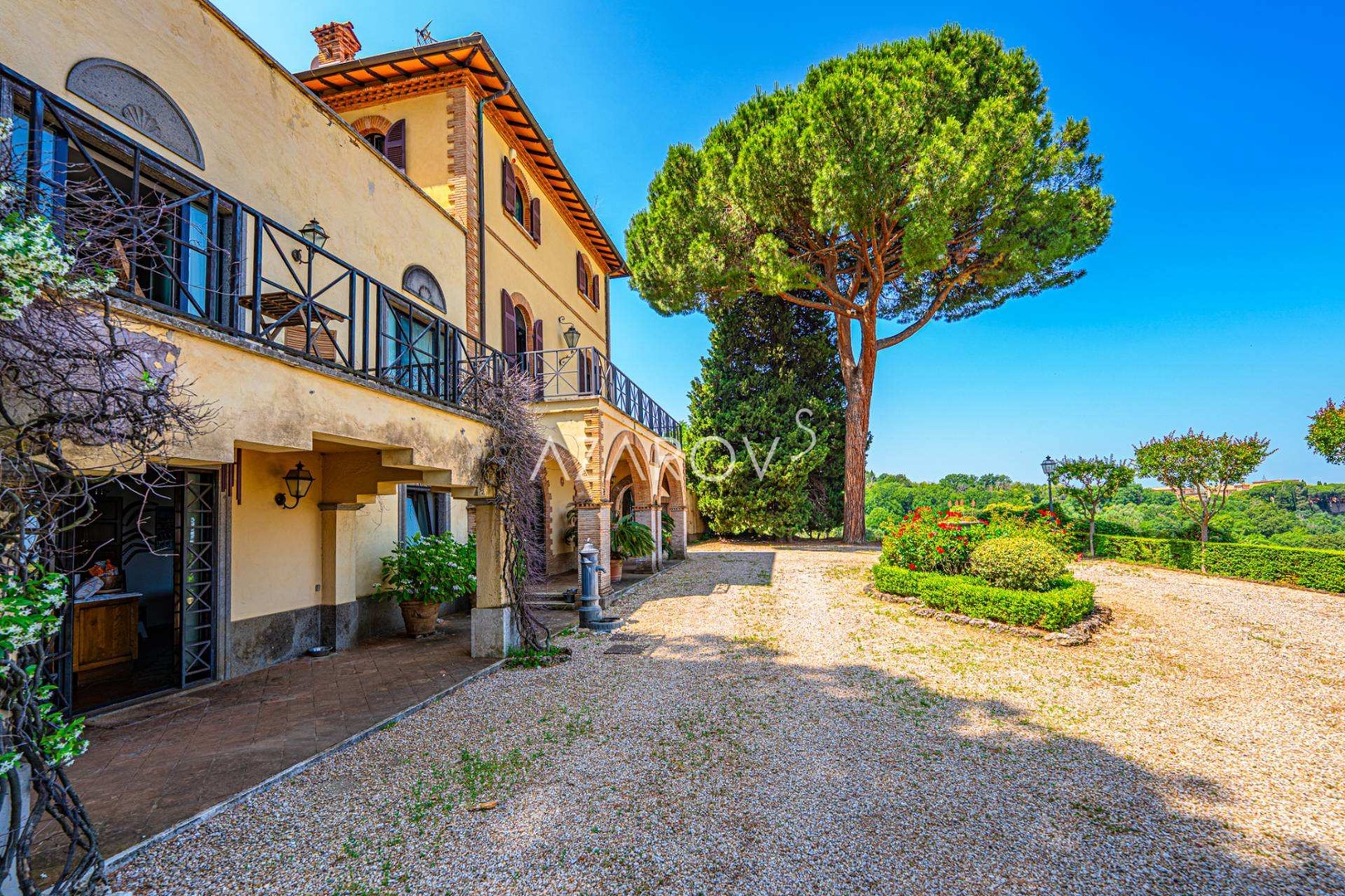 2 - venda casa frascati lacio itália