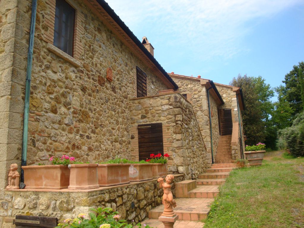 1 - business for sale in pomarance tuscany italy