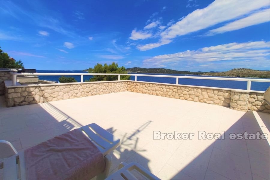 2 - venta casa vista al mar šibenik šibenik-knin croacia
