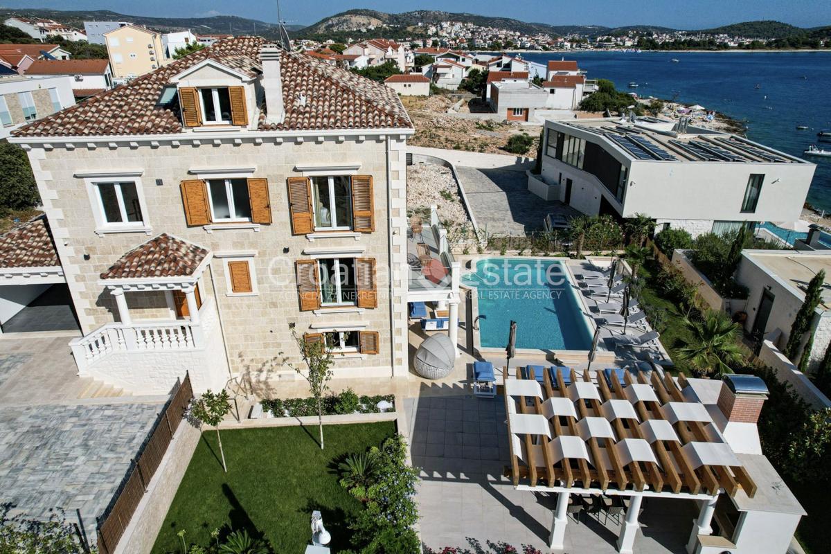 2 - venda casa vista de mar rogoznica sibenik croácia