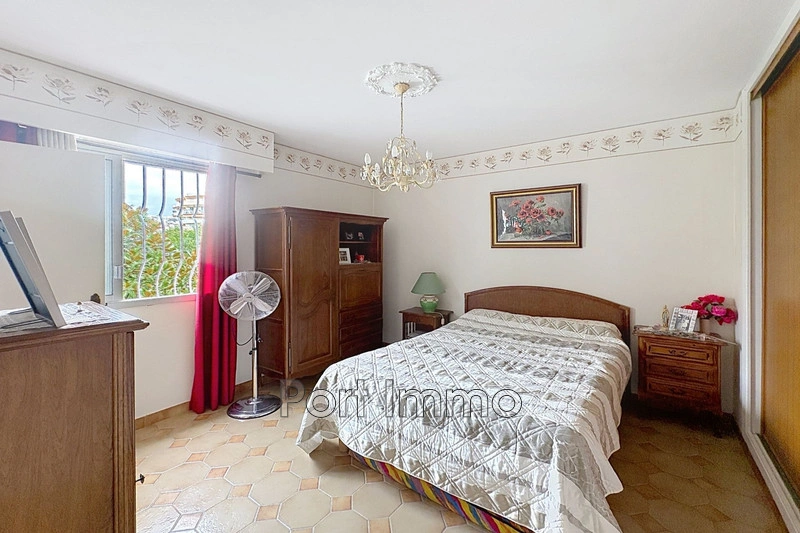 2 - villa for sale in saint-laurent-du-var alpes-maritimes france