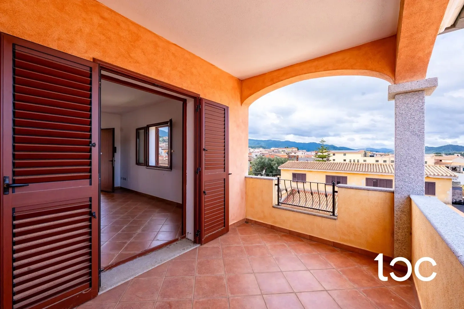2 - verkoop appartement torpe' sardinia italië