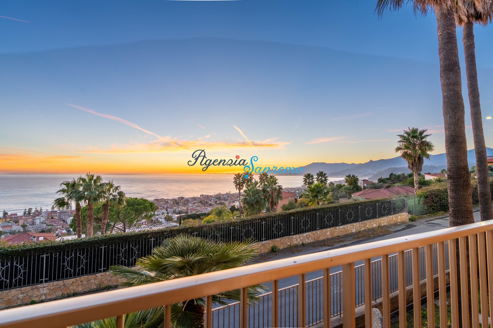 1 - venda apartamento vista de mar bordighera liguria itália