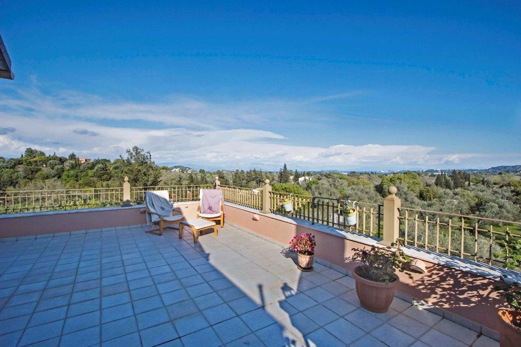 2 - vente maison vue mer gouviá îles ioniennes grèce