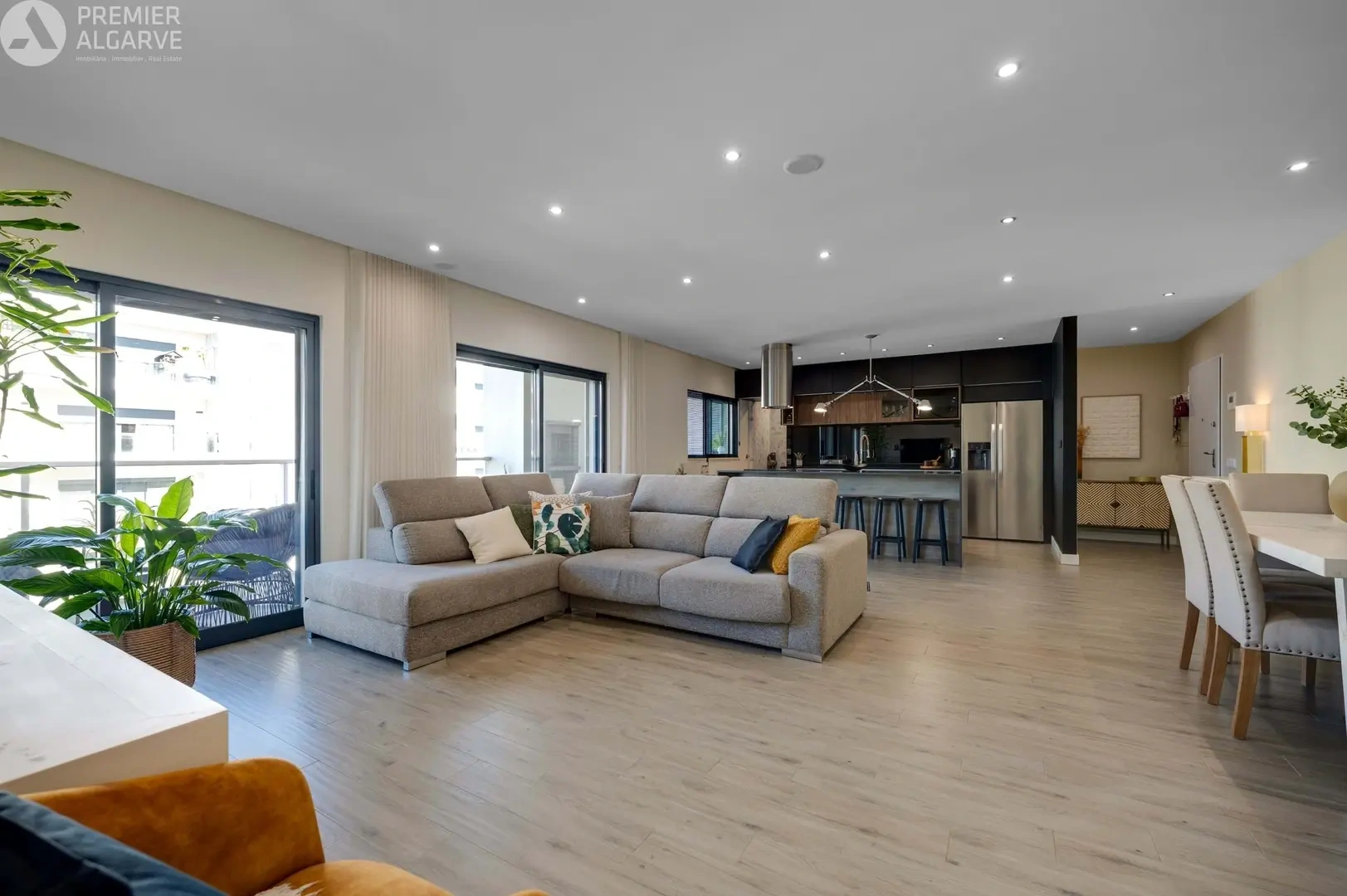 1 - apartment for sale in faro algarve portugal