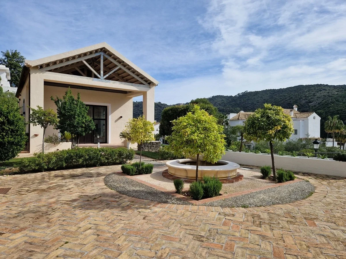 2 - venta comercio benahavis - costa del sol andalucía españa
