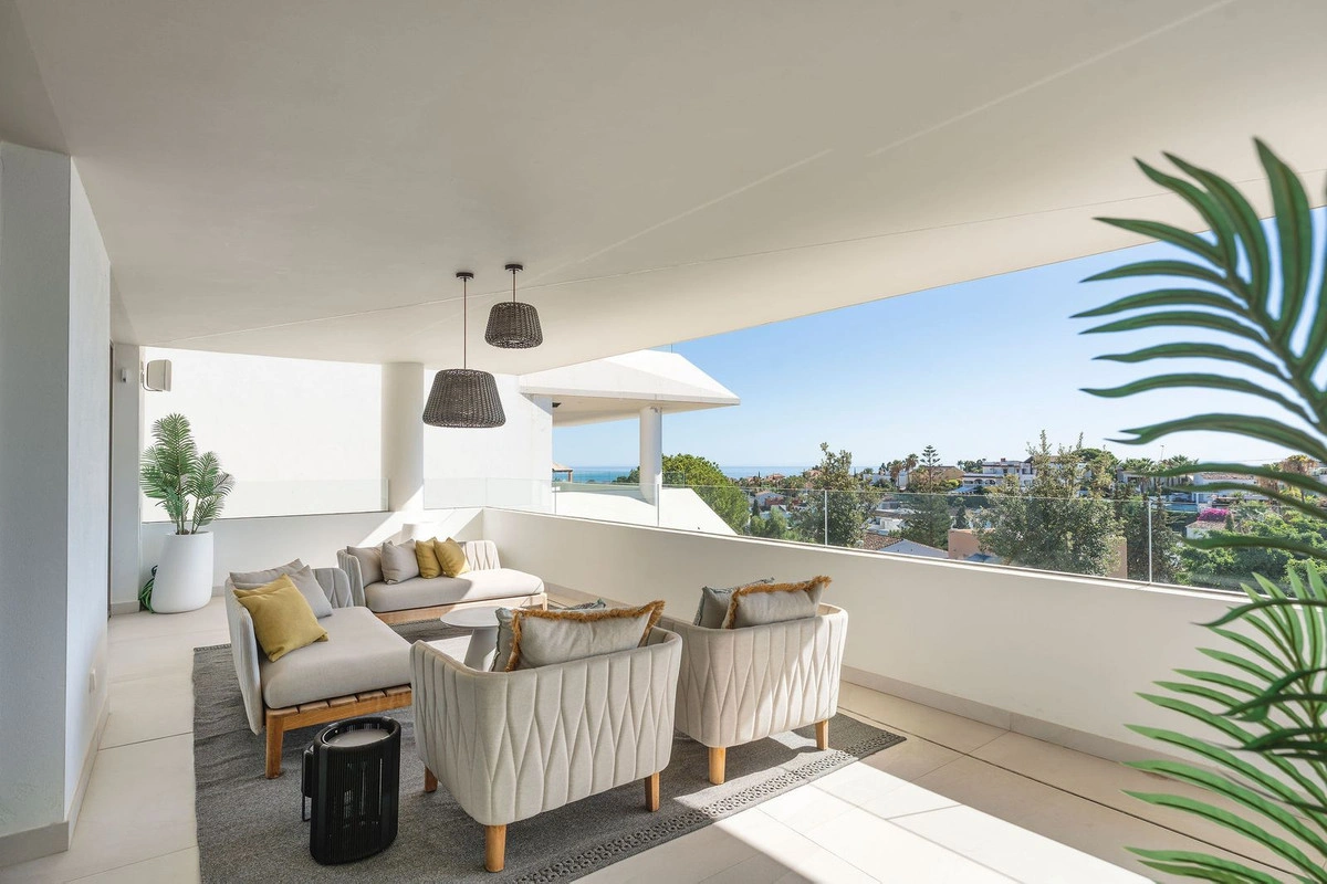 2 - vendita villa vista mare nueva andalucia andalusia spagna