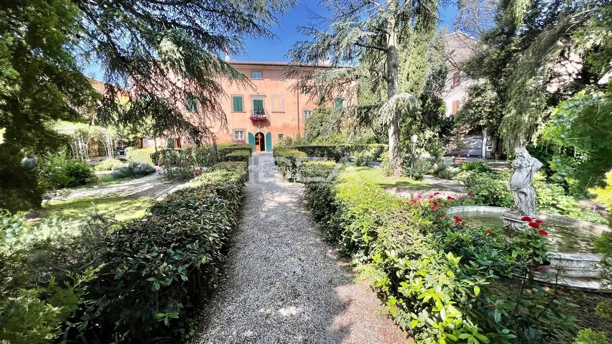 2 - vendita casa pontedera toscana italia
