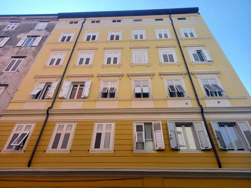 1 - vendita appartamento trieste friuli-venezia giulia italia