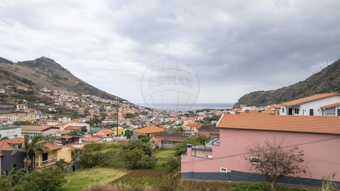 2 - verkoop huis uitzicht op zee machico madeira portugal